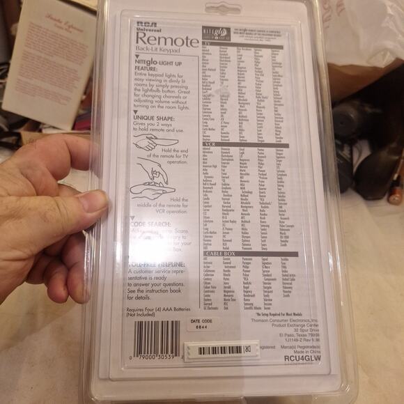 NEW RCA UNIVERSAL NITEGLO REM0TE CONTROL RCU4GLW - MULTI-BRAND USE - NEW - Picture 4 of 4